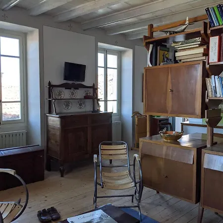 Appartamento The Rooster House A Study In Someraro